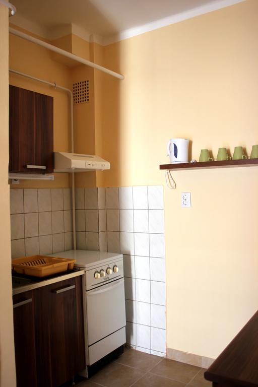 Veva Apartman - Eger Maganszallashely Exterior photo